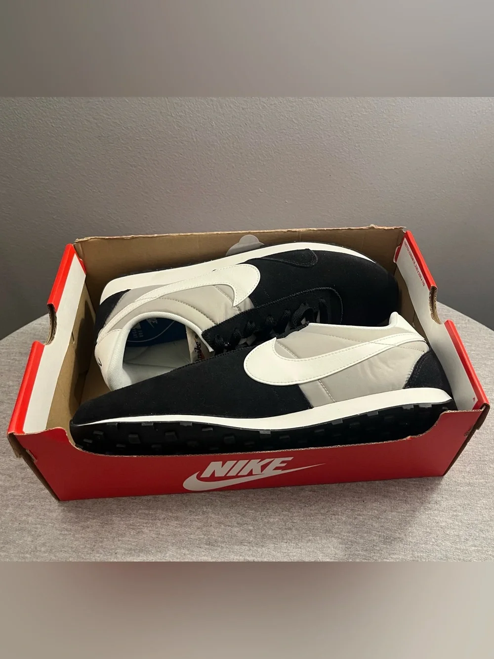 Nike Pre Montreal '17 Black Sail Pale Grey Men's Shoes Size 10.5 898031-001